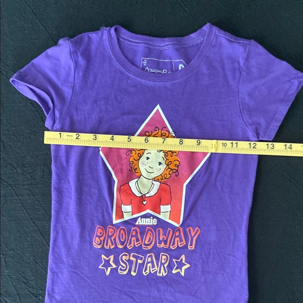 Annie Purple Short Sleeve Tee with Graphic Design - Picture 5 of 7